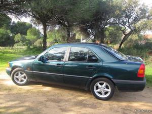 Mercedes-Benz C d Agosto/95 - à venda - Ligeiros