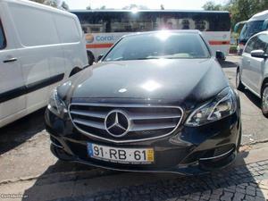 Mercedes-Benz E 220 Avangard cx.7 Top Junho/13 - à venda -