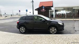 Nissan Qashqai Tekna sport 110 cv Abril/11 - à venda -