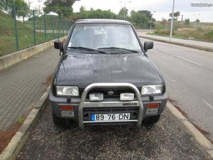 Nissan Terrano terrano2 Junho/94 - à venda - Pick-up/