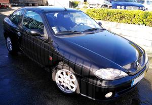 Renault Mégane v 75eur/ mês Setembro/00 - à venda -