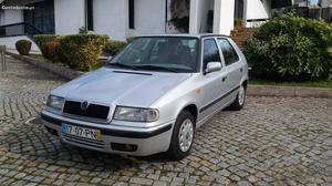 Skoda Felicia 1.3 MPI  KM Maio/00 - à venda -