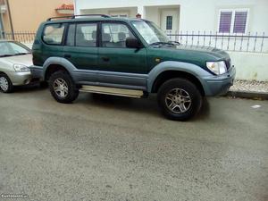 Toyota Land Cruiser 3.0-kzj95 td Julho/97 - à venda -