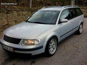 VW Passat B5 Fevereiro/00 - à venda - Ligeiros Passageiros,