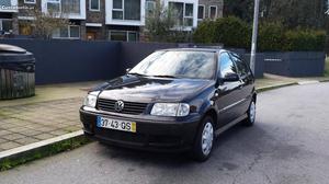 VW Polo 1.0 MPI 5 Portas Dezembro/00 - à venda - Ligeiros