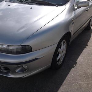 Fiat Marea 1.9 JTD Comercial Novembro/98 - à venda -