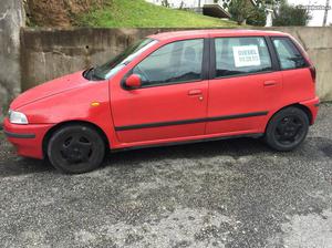 Fiat Punto 1.7 TD Julho/98 - à venda - Ligeiros