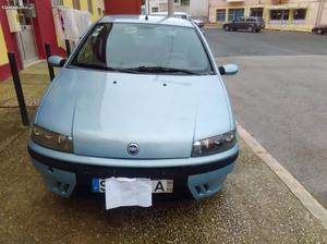 Fiat Punto ligeiro Fevereiro/00 - à venda - Ligeiros