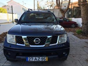 Nissan Navara D40 Dezembro/05 - à venda - Pick-up/