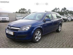 Opel Astra Caravan 1.7CDTi100cv Novembro/04 - à venda -