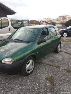 Opel Corsa 1.5 td,d.a,só EUR Junho/99 - à venda -