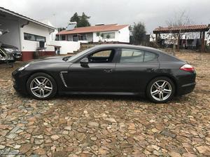 Porsche Panamera Março/13 - à venda - Ligeiros