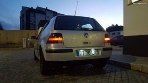 VW Golf IV v Outubro/98 - à venda - Ligeiros