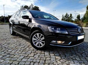 VW Passat 1.6 tdi variant  Outubro/13 - à venda -