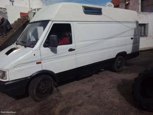 Iveco Daily 2.5 td longa Fevereiro/93 - à venda -