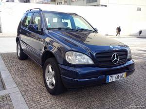 Mercedes-Benz ML 230 GPL Nacional Outubro/99 - à venda -