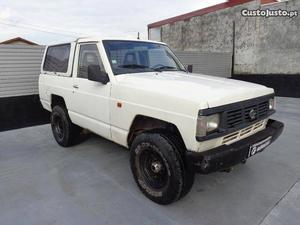 Nissan Patrol 260 Outubro/98 - à venda - Comerciais / Van,