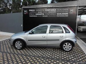 Opel Corsa 1.3 e-joy Novembro/03 - à venda - Ligeiros