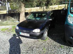 Opel Corsa Opel corsa 1.5 isuzu Outubro/94 - à venda -