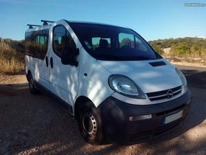 Opel Vivaro 1.9 CDTI (100Cv) Março/06 - à venda -