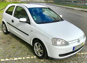Opel corsa c 1.7 di isuzu  Outubro/02 - à venda -