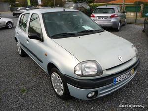 Renault Clio 1,2 aceito troca Fevereiro/99 - à venda -