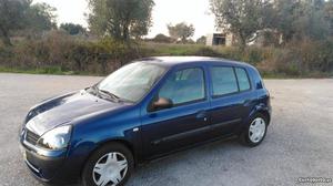 Renault Clio 1.5DCI C/AC Março/03 - à venda - Ligeiros