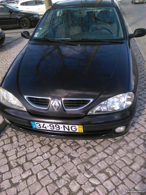 Renault Mégane  Abril/99 - à venda - Ligeiros