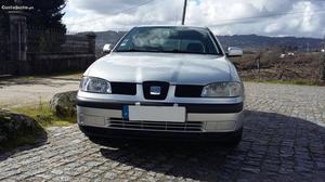 Seat Ibiza 1.4 MPI SPORT Dezembro/00 - à venda - Ligeiros