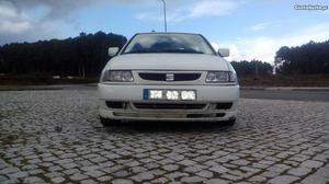 Seat Ibiza 1.9 td Dezembro/94 - à venda - Comerciais / Van,