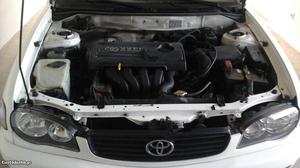 Toyota Corolla Sol Fevereiro/01 - à venda - Ligeiros