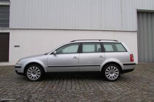 VW Passat 1.9 TDI 130CV Fevereiro/01 - à venda - Ligeiros