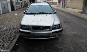 Volvo V D CR sport 115CV Fevereiro/01 - à venda -