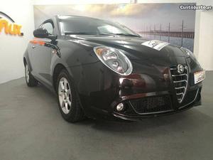 Alfa Romeo Mito 1.3 JTDM Setembro/14 - à venda - Ligeiros