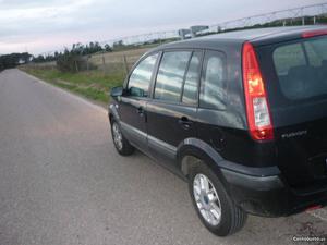 Ford Fusion  tdci 70 cv Maio/07 - à venda - Ligeiros