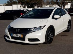 Honda Civic 1.6 I-DTEC Janeiro/14 - à venda - Ligeiros