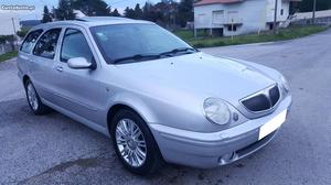 Lancia Lybra 2.4JTD FULL EXTRAS Março/04 - à venda -