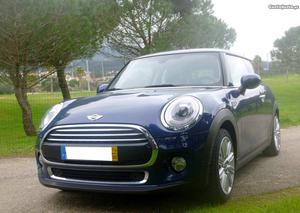 MINI Cooper D 1.6 Outubro/14 - à venda - Ligeiros