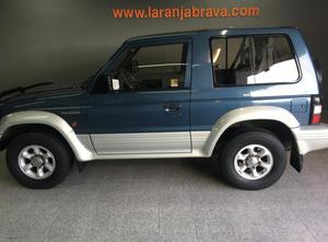 Mitsubishi Pajero 2.5 TDi GL