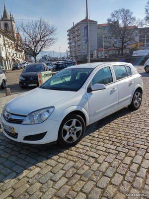 Opel Astra 1.3 CDTI Outubro/07 - à venda - Ligeiros