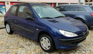 Peugeot  Maio/01 - à venda - Ligeiros Passageiros,
