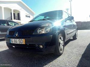 Renault Clio clio II Julho/01 - à venda - Ligeiros