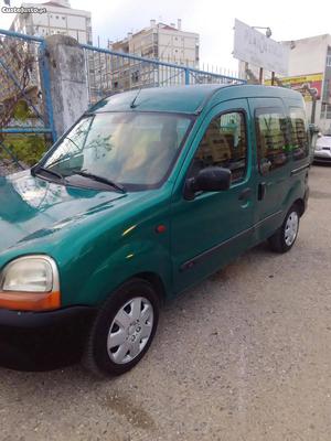 Renault Kangoo 1.2 de 5 lugares Maio/00 - à venda -