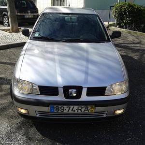 Seat Cordoba 1.6sr impecavel Janeiro/01 - à venda -