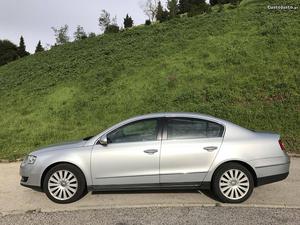 VW Passat 2.0 tdi highline nacional Setembro/06 - à venda -