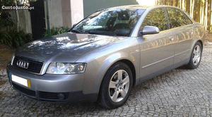 Audi A4 1.9 tdi 130cv Novembro/04 - à venda - Ligeiros