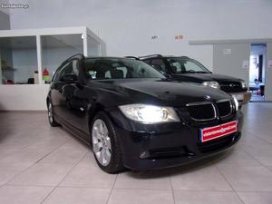 BMW 320 d touring 177cv Junho/08 - à venda - Ligeiros