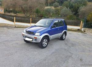 Daihatsu Terios 1.3 i Abril/99 - à venda - Ligeiros