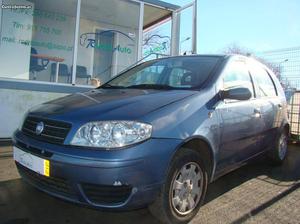 Fiat Punto 1.2 5P Abril/04 - à venda - Ligeiros