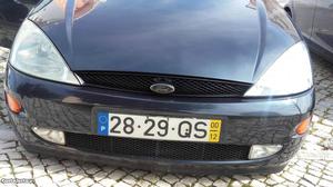 Ford Focus 1.8tddi 90cv Janeiro/01 - à venda - Ligeiros